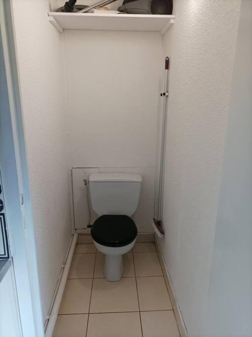 Studio Tout Confort Au Bord Du Lac D'Estey Apartment Дакс Екстериор снимка