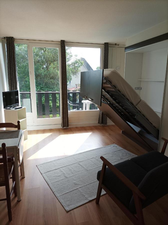 Studio Tout Confort Au Bord Du Lac D'Estey Apartment Дакс Екстериор снимка