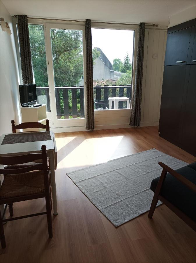 Studio Tout Confort Au Bord Du Lac D'Estey Apartment Дакс Екстериор снимка